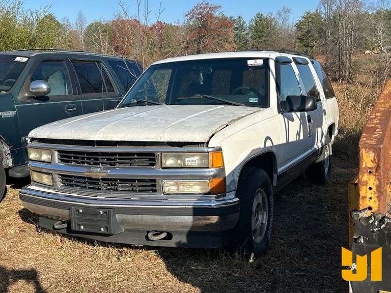 1995 CHEVROLET TAHOE VIN: 1GNEK13K9SJ419455