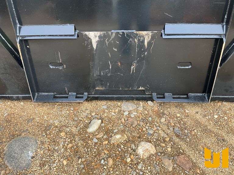 UNUSED KC 102” OVERSIZED LIGHT MATERIAL BUCKET