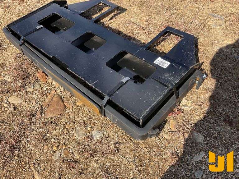 UNUSED KC 45” FORK FRAME W/42” FORKS