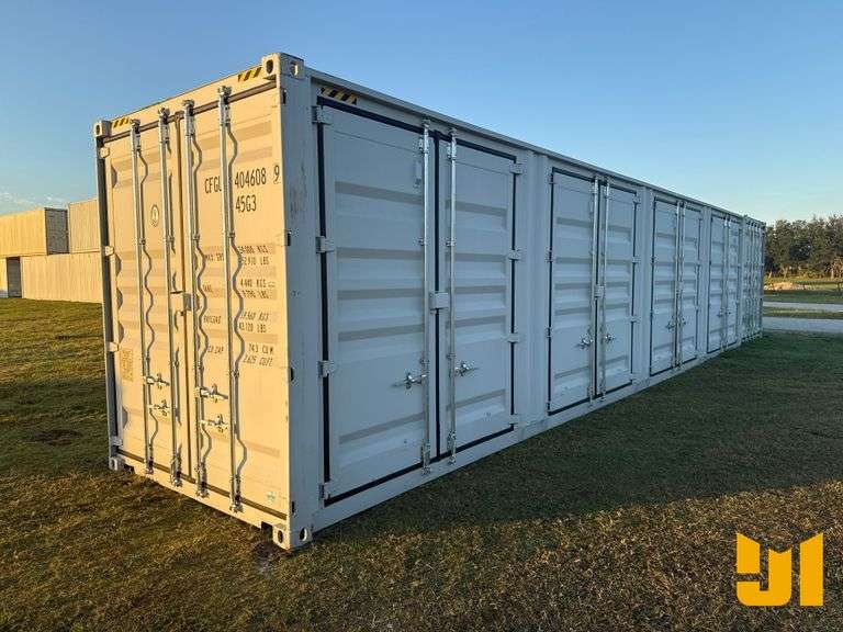 2025 40' HIGH CUBE CONTAINER SN: CFGU4046089