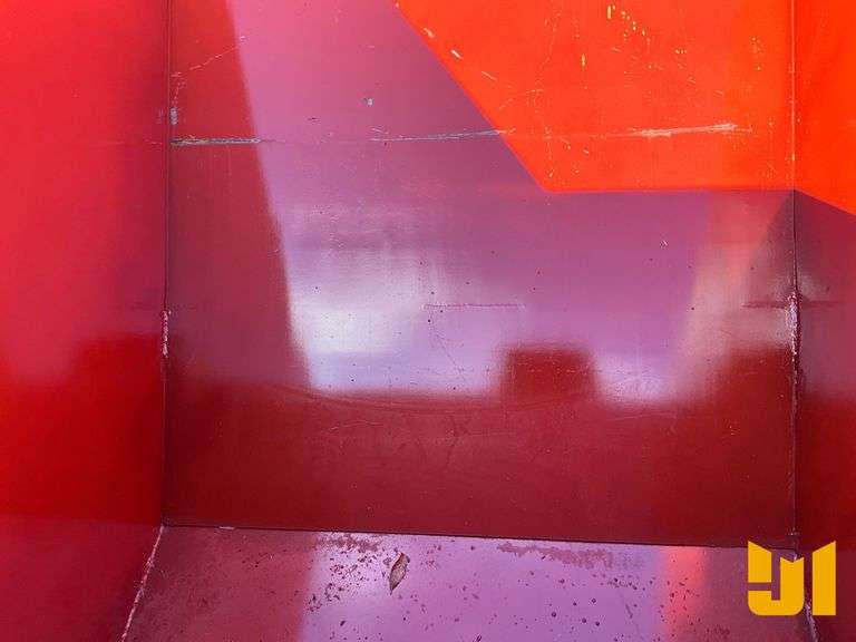 UNUSED 2 YARD SELF DUMPING HOPPER