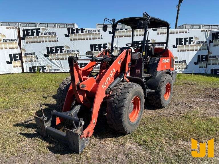 2023 KUBOTA R640 WHEEL LOADER SN: 11267