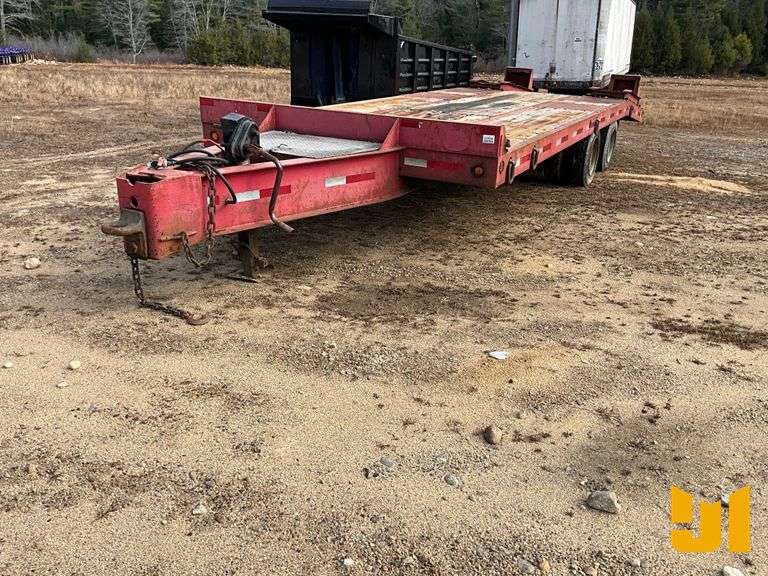 1999 EAGER BEAVER TAG A LONG EQUIPMENT TRAILER VIN: 112H8V319XL052302