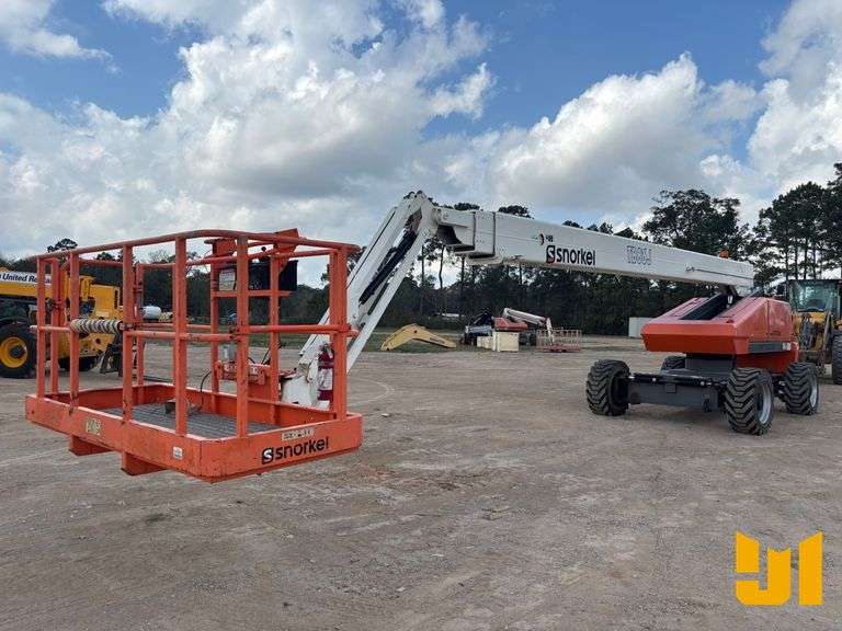 2019 SNORKEL TB86J 4X4 TELESCOPIC BOOM LIFT SN: 400552