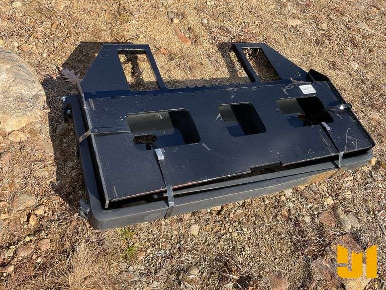 UNUSED KC 45” FORK FRAME W/42” FORKS