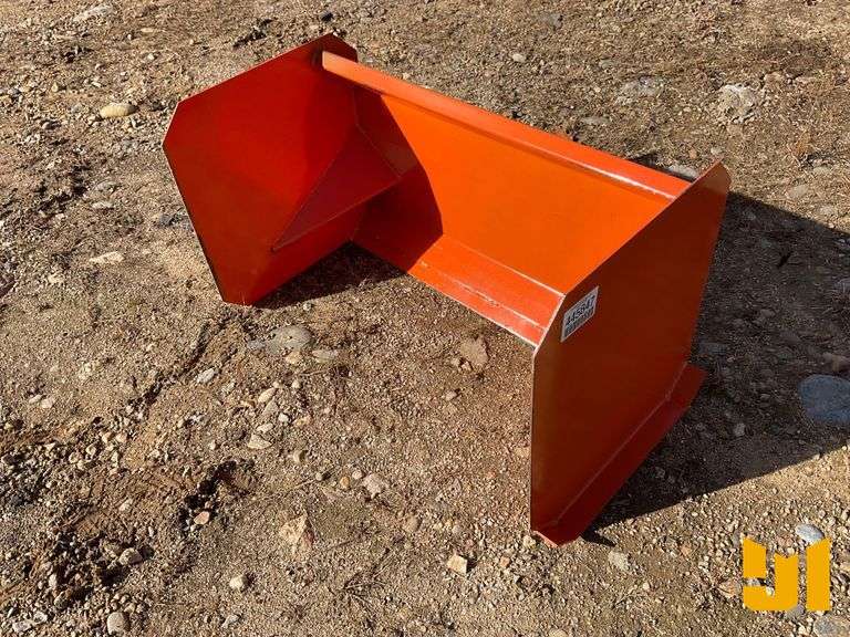 UNUSED KC 36” MINI UNIVERSAL SNOW PUSHER