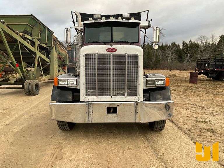 1994 PETERBILT 357 TRI ROLL OFF TRUCK VIN: 1XPAL60X2RN353155