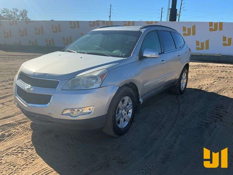 2011 CHEVROLET TRAVERSE LT VIN: 1GNKRJEDXBJ185730