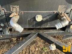 2001 STERLING L7500 S/A VAC VIN: 2FZAA0AK71AB56467