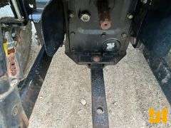 2006 JOHN DEERE 4310 4X4 TRACTOR W/ LOADER SN: 231106