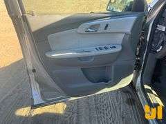 2011 CHEVROLET TRAVERSE LT VIN: 1GNKRJEDXBJ185730