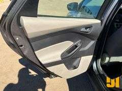 2014 FORD FOCUS VIN: 1FADP3F22EL393762 FWD