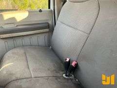 2009 FORD F-350 S/A UTILITY TRUCK VIN: 1FDWF36549EA72635