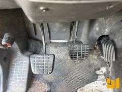 2012 INTERNATIONAL SF667 TANDEM AXLE REAR DISCHARGE MIXER TRUCK VIN: 1HTGSSHT0CJ696962