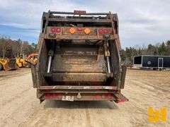 2007 INTERNATIONAL 4400 SBA 6X4 T/A REAR LOAD RESIDENTIAL COLLECTION TRUCK VIN: 1HTMSAZR47H493165