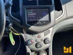 2015 CHEVROLET SONIC VIN: 1G1JC5SH3F4127069 FWD