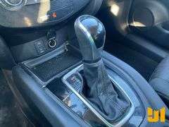 2017 NISSAN ROGUE VIN: 5N1AT2MT5HC862230 FWD