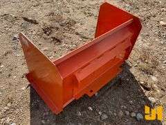 UNUSED KC 36” MINI UNIVERSAL SNOW PUSHER