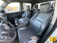 2014 RAM 1500 HEMI 5.7L CREW CAB 4X4 PICKUP VIN: 1C6RR7KTXES164632