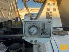 2012 INTERNATIONAL SF667 TANDEM AXLE REAR DISCHARGE MIXER TRUCK VIN: 1HTGSSHT0CJ696962