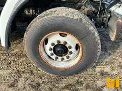 2001 STERLING L7500 S/A VAC VIN: 2FZAA0AK71AB56467