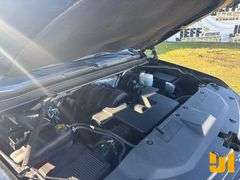 2018 CHEVROLET SUBURBAN VIN: 1GNSCJKC8JR152321