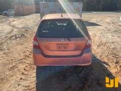 2008 HONDA FIT VIN: JHMGD38648S048290 2WD