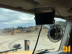 2009 FREIGHTLINER M2 SINGLE AXLE DUMP TRUCK VIN: 1FVAC3BS39HAH1304