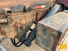 1994 PETERBILT 357 TRI ROLL OFF TRUCK VIN: 1XPAL60X2RN353155