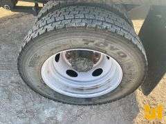 2024 FORD F-550 XLT SD CREW CAB 4X4 FLATBED TRUCK VIN: 1FD0W5HT1REC75656