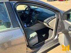 2014 FORD FOCUS VIN: 1FADP3F22EL393762 FWD