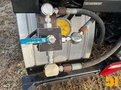 2001 STERLING L7500 S/A VAC VIN: 2FZAA0AK71AB56467