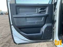 2014 RAM 1500 HEMI 5.7L CREW CAB 4X4 PICKUP VIN: 1C6RR7KTXES164632