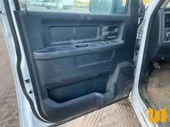 2014 RAM 1500 HEMI 5.7L CREW CAB 4X4 PICKUP VIN: 1C6RR7KTXES164632