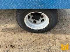 2006 CHEVROLET W4 SINGLE AXLE REGULAR CAB FLATBED TRUCK VIN: 4KBB4B1U46J800138