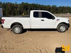 2018 FORD F-150 XL EXTENDED CAB 4X4 PICKUP VIN: 1FTEX1C53JKD95666