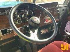 1990 PETERBILT 378 TANDEM AXLE DUMP TRUCK VIN: 1XPFD20X0LN292665