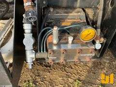 2001 STERLING L7500 S/A VAC VIN: 2FZAA0AK71AB56467