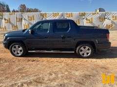 2011 HONDA RIDGELINE CREW CAB 4X4 PICKUP VIN: 5FPYK1F58BB002922