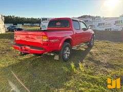 2001 TOYOTA TACOMA DOUBLE CAB 4X2 PICKUP VIN: 5TEGN92N81Z844933