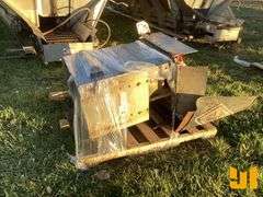 MONROE MSV-156-80-62-MN SALT AND SAND SPREADER SN: 10-11-7441