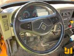 2010 INTERNATIONAL 7600 SINGLE AXLE DUMP TRUCK VIN: 1HTWDAARXAJ240849