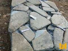 PALLET 1.5” FULL COLOR TUMBLED IRREGULAR PAVERS