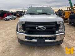 2019 FORD F-550 SINGLE AXLE CREW CAB 4X4 FLATBED TRUCK VIN: 1FD0W5HT4KEC98046