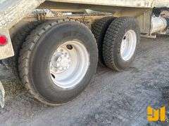 2012 INTERNATIONAL SF667 TANDEM AXLE REAR DISCHARGE MIXER TRUCK VIN: 1HTGSSHT0CJ696962