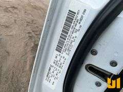 2014 RAM 1500 HEMI 5.7L CREW CAB 4X4 PICKUP VIN: 1C6RR7KTXES164632