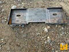 UNUSED KC UNIVERSAL MOUNTING FRAME