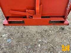 UNUSED 1.5 YARD SELF DUMPING HOPPER