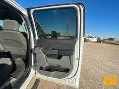 2024 FORD F-550 XLT SD CREW CAB 4X4 FLATBED TRUCK VIN: 1FD0W5HT1REC75656