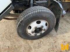 2006 CHEVROLET W4 SINGLE AXLE REGULAR CAB FLATBED TRUCK VIN: 4KBB4B1U46J800138